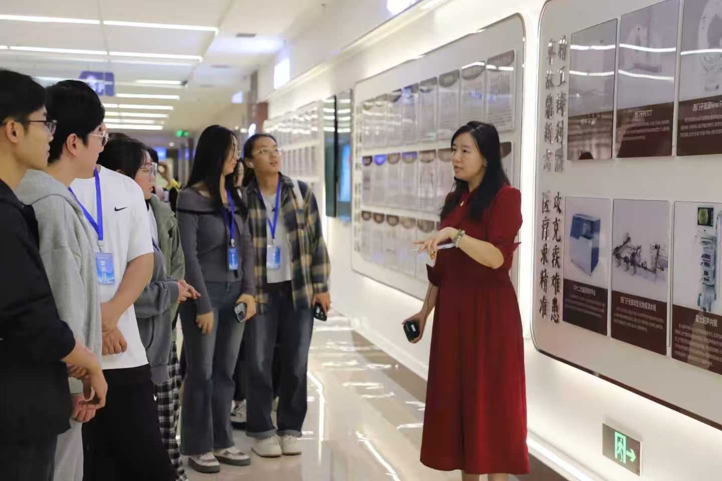 从政策解读到多维体验南岸校企直通车为青年人才扎根筑基石-重庆市南岸区人民政府网