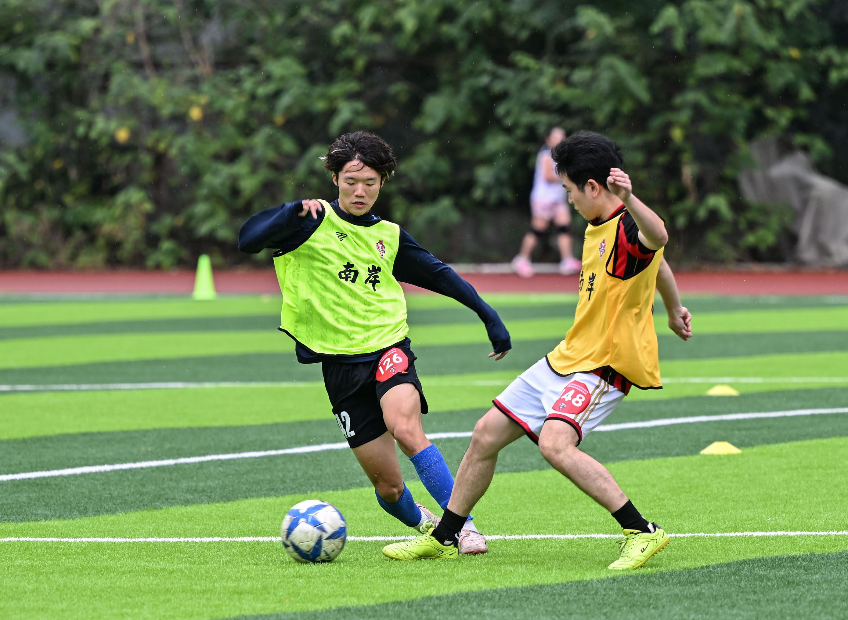 “渝超”南岸队球员报名选拔活动举行主教练刘劲彪“点将”-重庆市南岸区人民政府网