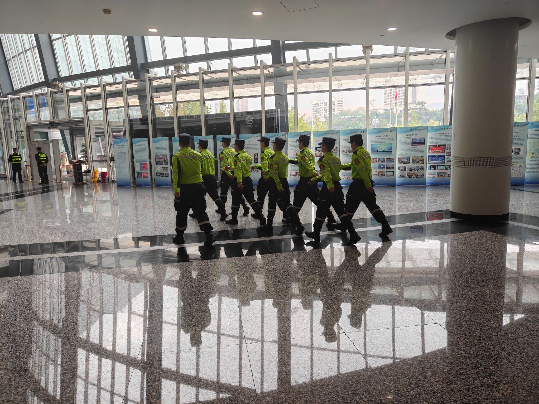 南岸支队全程护航重庆市科协年会筑牢科技盛会安全防线-重庆市南岸区人民政府网