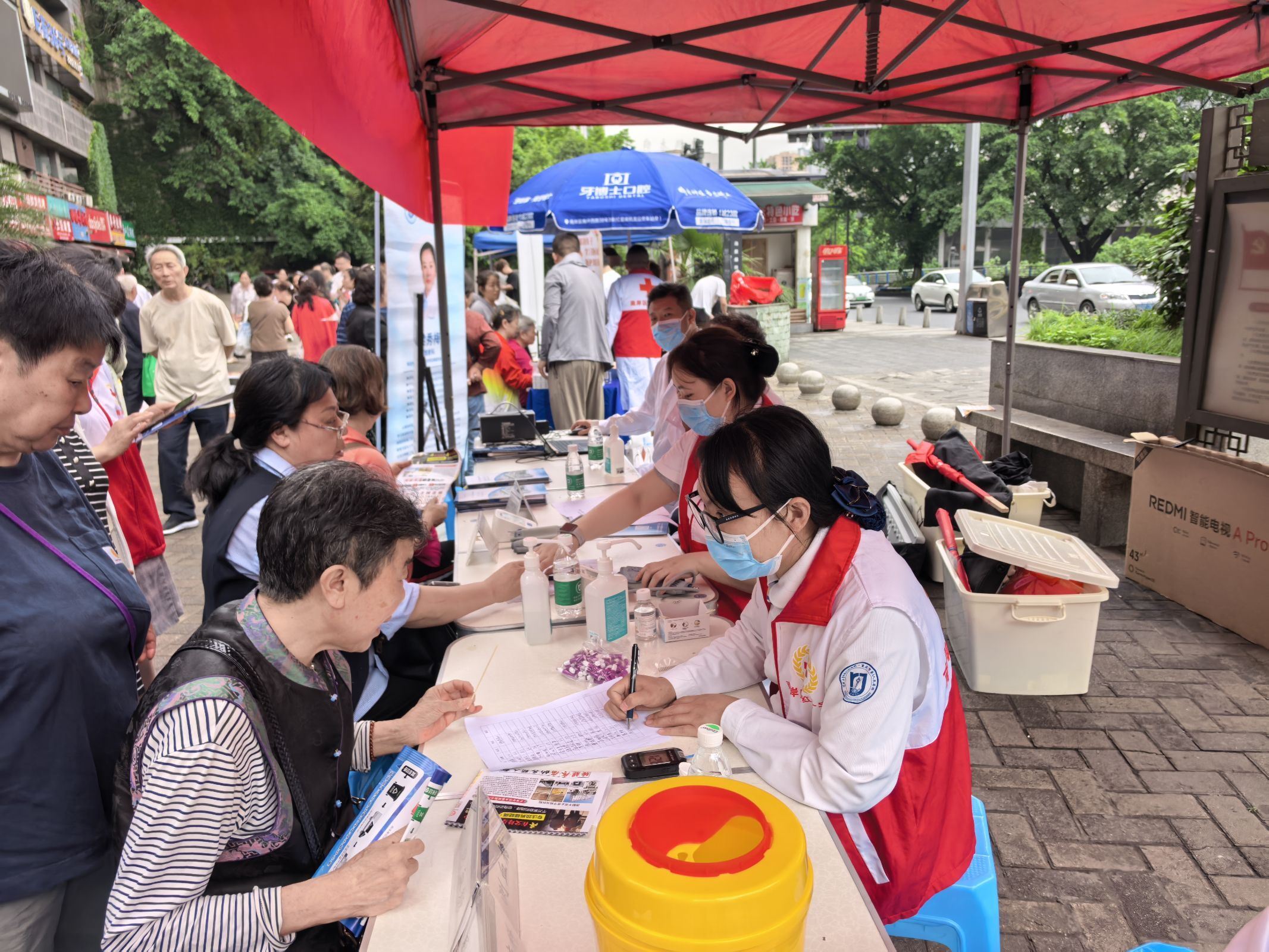 南山道社区聚力民生服务筑牢健康社区根基-重庆市南岸区人民政府网